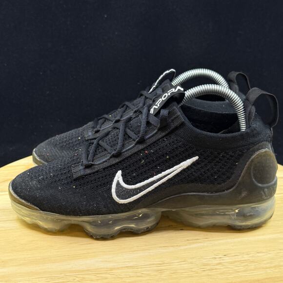 Nike Air VaporMax 2021 Flyknit Womens Size 7.5 US Black Silver Running Shoes - Picture 7 of 9